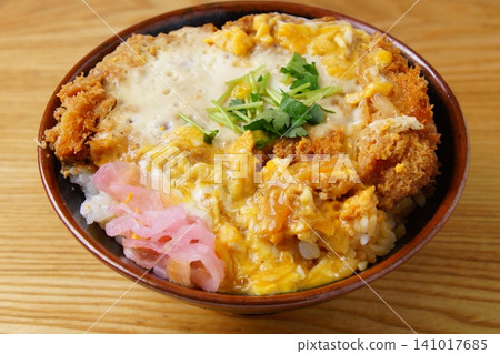 美味豬裡肌排飯 美味豬裡肌排飯 141017685