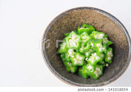 Chopped okra Chopped okra 141018054