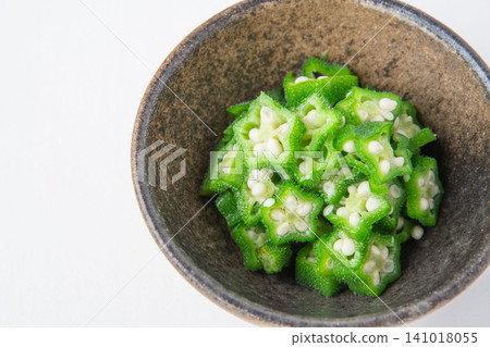 Chopped okra Chopped okra 141018055