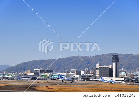 從空中花園眺望伊丹機場 從空中花園眺望伊丹機場 141018242