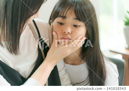 Girls to take with mommy Girls to take with mommy 141018543