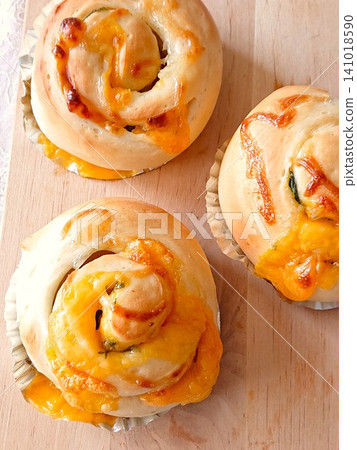 Perilla leaf and cheese bread Perilla leaf and cheese bread 141018590
