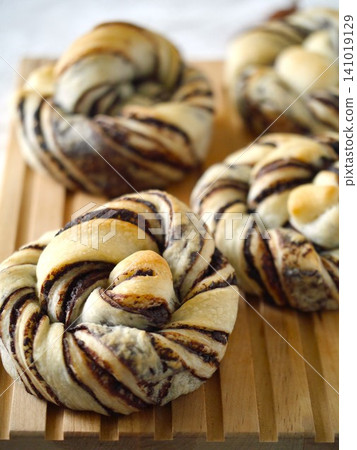 White chocolate bread, baguette board version White chocolate bread, baguette board version 141019129