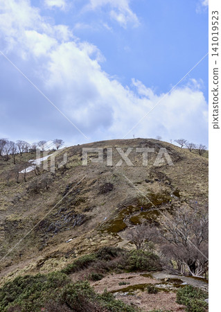 Mt. Ryugatake summit trekking course in Inabe City, Mie Prefecture: Suzuka Seven Mountains Mt. Ryugatake summit trekking course in Inabe City, Mie Prefecture: Suzuka Seven Mountains 141019523