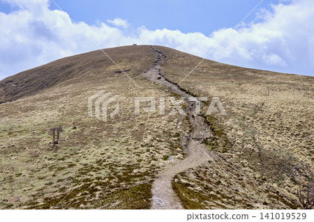 三重縣稻部市龍嶽山登頂健行路線:鈴鹿七山 三重縣稻部市龍嶽山登頂健行路線:鈴鹿七山 141019529