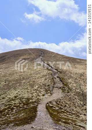 Mt. Ryugatake summit trekking course in Inabe City, Mie Prefecture: Suzuka Seven Mountains Mt. Ryugatake summit trekking course in Inabe City, Mie Prefecture: Suzuka Seven Mountains 141019531