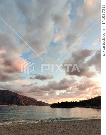 beautiful landscape of a sandy beach on the sea 141027312