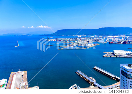 [Kagawa] Summer in Takamatsu: Takamatsu Port and Yashima viewed from the observation deck of Takamatsu Symbol Tower 141034883