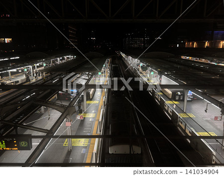 Midnight station Midnight station 141034904