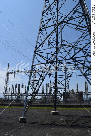 Outdoor substation equipment and transmission tower Outdoor substation equipment and transmission tower 141037022
