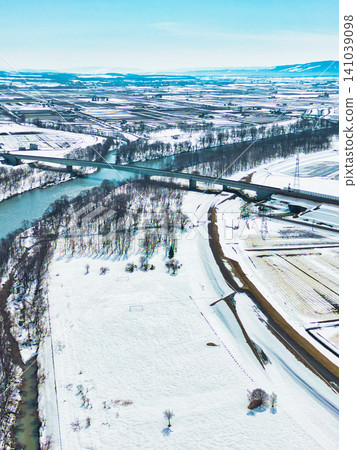 Winter scenery Winter scenery 141039098