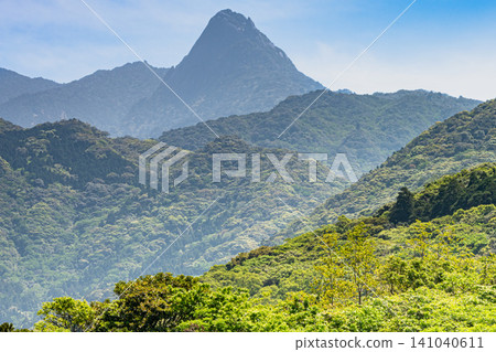 Yakushima, Mount Nanago, looks just like the Matterhorn (Spring) Yakushima, Mount Nanago, looks just like the Matterhorn (Spring) 141040611