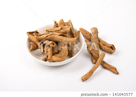 Dried Acanthopanax Bark for Traditional Chinese Medicine Dried Acanthopanax Bark for Traditional Chinese Medicine 141043577