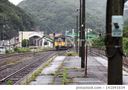 ◇Walking tour of Yunotsu town [JR Yunotsu Station, Limited Express Super Oki] / Oda City, Shimane Prefecture 141043834