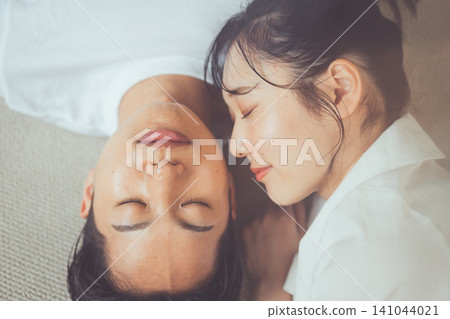 Sleep Beauty for Young Men and Women Sleep Beauty for Young Men and Women 141044021