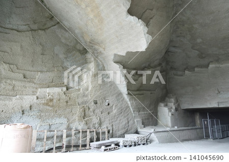 ◇Yunotsu "Fukumitsu Stone Quarry" / Yunotsu-cho, Oda City, Shimane Prefecture ◇Yunotsu "Fukumitsu Stone Quarry" / Yunotsu-cho, Oda City, Shimane Prefecture 141045690