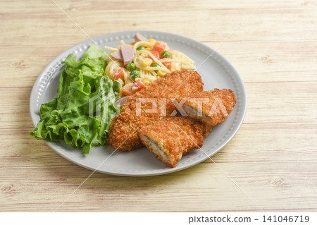 炒白魚 炒白魚 141046719