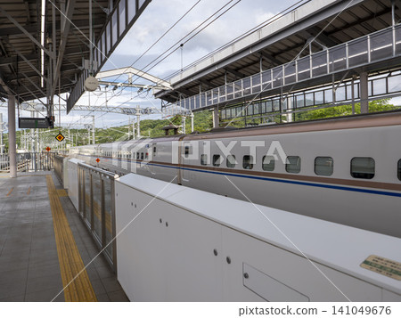Platform at Karuizawa Station on the Hokuriku Shinkansen line 141049676