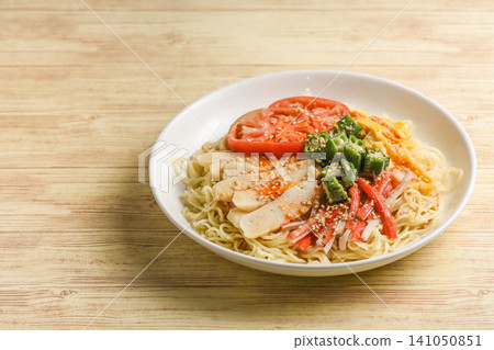 夏日必備:冰鎮拉麵 夏日必備:冰鎮拉麵 141050851