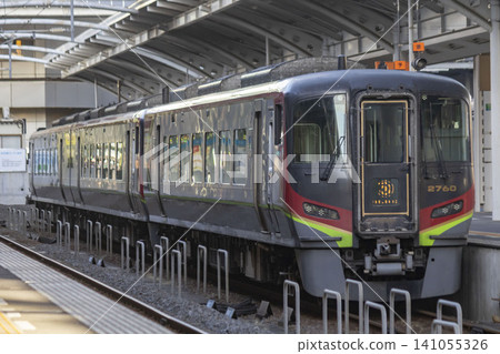 A limited express train stopped at Takamatsu Station A limited express train stopped at Takamatsu Station 141055326