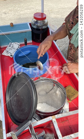 Cincau, a traditional drink from Indonesia Cincau, a traditional drink from Indonesia 141056289