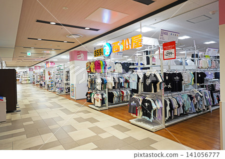 東京都調布市菊之台西松屋Kitera Town調布店購物 東京都調布市菊之台西松屋Kitera Town調布店購物 141056777