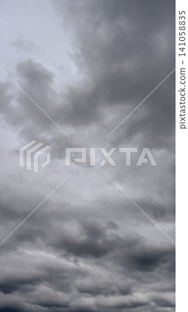 Cloudy sky material (vertical composition) Cloudy sky material (vertical composition) 141058835