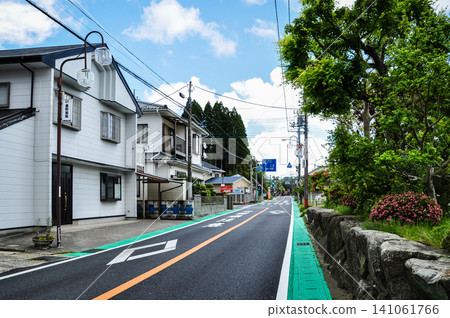 The quiet streets and continuous roads of Otaki Town, Chiba Prefecture The quiet streets and continuous roads of Otaki Town, Chiba Prefecture 141061766