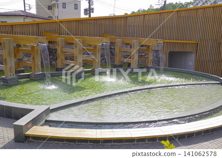 Onsenmon, a footbath spot in Kusatsu Onsen Onsenmon, a footbath spot in Kusatsu Onsen 141062578