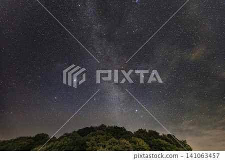 Autumn night sky: The Milky Way, Orion, and the Winter Triangle Autumn night sky: The Milky Way, Orion, and the Winter Triangle 141063457