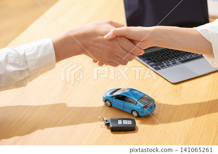 汽車合約 汽車合約 141065261