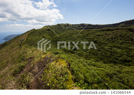 八丈富士火山口邊緣步行路線 八丈富士火山口邊緣步行路線 141066544