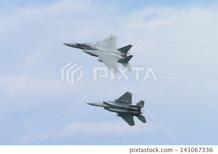 日本航空自衛隊的F-15J「鷹」式戰鬥機引起了廣泛關注。 日本航空自衛隊的F-15J「鷹」式戰鬥機引起了廣泛關注。 141067336