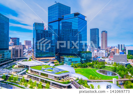 JR大阪站附近的梅田地區：摩天大樓群 141069773