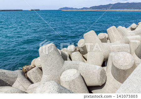 Wave block Wave block 141073803