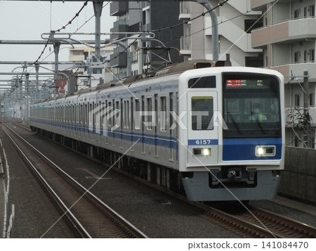 西武鐵道6000系列鋁製列車(攝於中村橋站) 西武鐵道6000系列鋁製列車(攝於中村橋站) 141084470