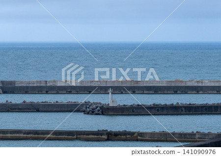 海景和防波堤 海景和防波堤 141090976