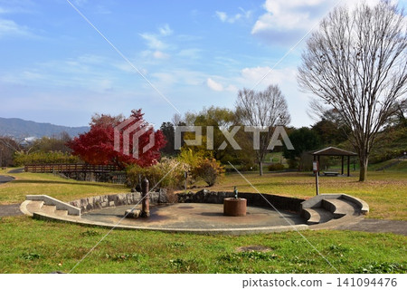 神奈川縣:小田原諦訪之原縣立公園的晴山與秋葉 神奈川縣:小田原諦訪之原縣立公園的晴山與秋葉 141094476