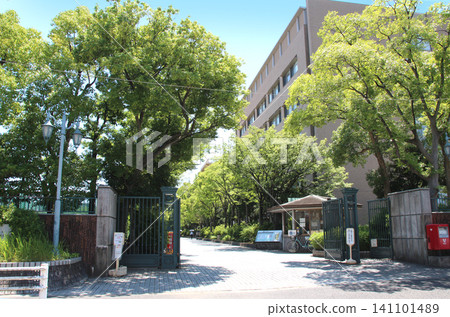 Sonoda Gakuen Women's University Sonoda Gakuen Women's University 141101489