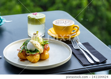 Breakfast and drink set Breakfast and drink set 141104424