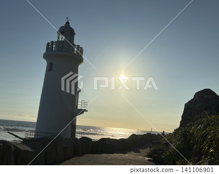 Lighthouse bathed in the setting sun Lighthouse bathed in the setting sun 141106901