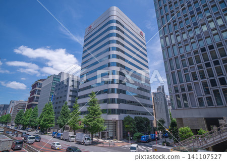 Exterior view of the former Ajinomoto headquarters building and the intersection of Showa-dori [Kyobashi, Chuo-ku, Tokyo] 141107527