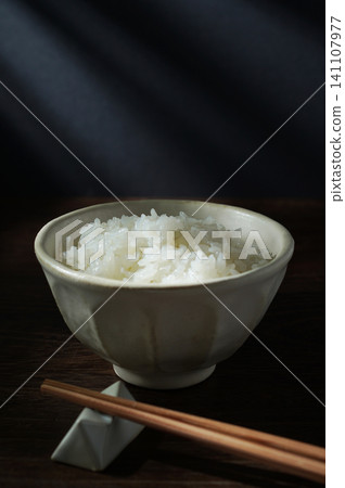一碗白飯。 一碗白飯。 141107977
