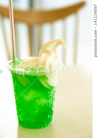 奶油蘇打水 奶油蘇打水 141114097