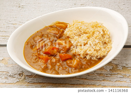 糙米咖哩飯 糙米咖哩飯 141116368