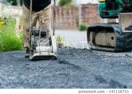 Road paving work Road paving work 141116751