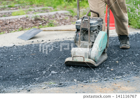 Road paving work Road paving work 141116767