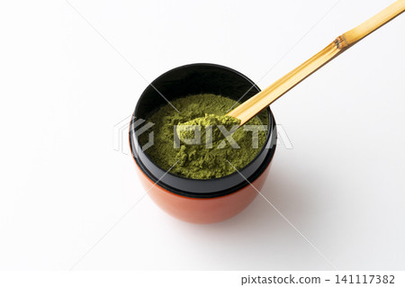 抹茶裝在棗形花盆裡 抹茶裝在棗形花盆裡 141117382