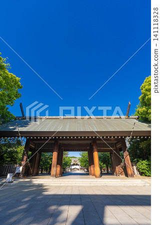 【豎圖】靖國神社正門 【豎圖】靖國神社正門 141118328