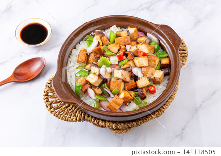 Chinese Claypot Rice with Dried Tofu and Peppers, Vegetarian Friendly Chinese Claypot Rice with Dried Tofu and Peppers, Vegetarian Friendly 141118505